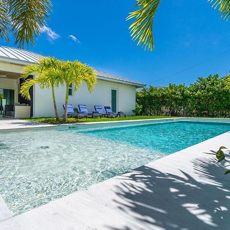 Ferienwohnung Luxury House 4 Beds Heated Pool W Jaccuzzi North Bay Village Exterior foto