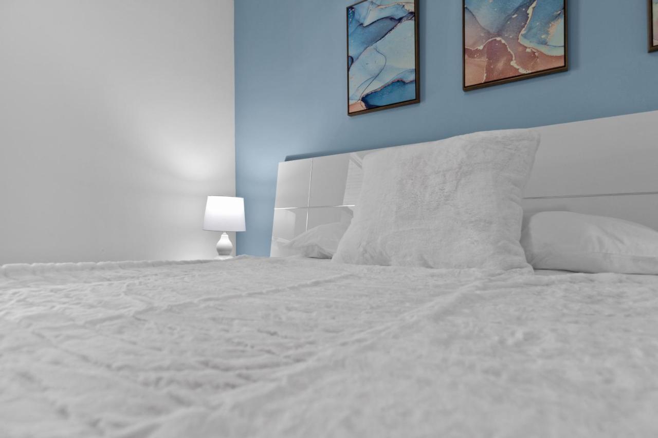 Ferienwohnung Luxury House 4 Beds Heated Pool W Jaccuzzi North Bay Village Exterior foto
